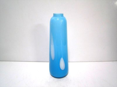 画像1: ガラス花器　G-１１２　ライトブルー長瓶型