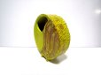 画像3: 特-２９７　手造り黄釉丸変型花器 (3)