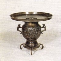 銅器　薄端 尺０ 扇面人物　