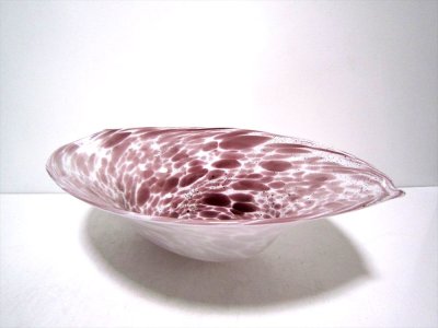 画像4: ガラス花器　一品作アズキ曲皿　G-１２５