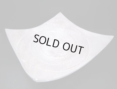 画像9: 手造り　白釉渦紋正角鉢　T-２８-２９