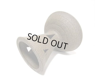 画像9: 手造り 焼締透かし高台盃型　T-２９－４７