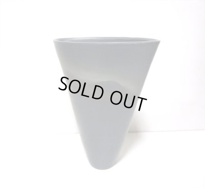 画像10: 特-５４３　作家物手作りグレー舟形生花・立花花器