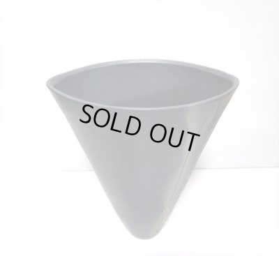 画像5: 特-５４３　作家物手作りグレー舟形生花・立花花器