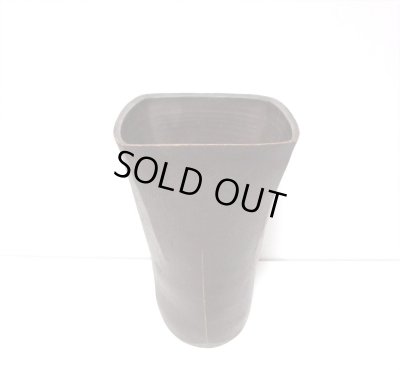 画像3: 特-５４６　作家物手作り赤錆色角口筒型花器