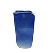 特-５５１　手作り青ガラス釉１２号変型角型花器