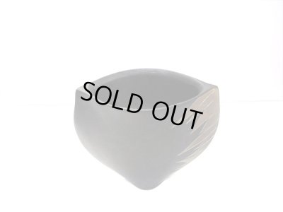 画像11: 一品作　艶消し黒偏壷　草葉文様　T-３０－１５Ａ