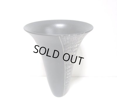 画像6: 黒６.５号丸長立花花器　T-３０－１７