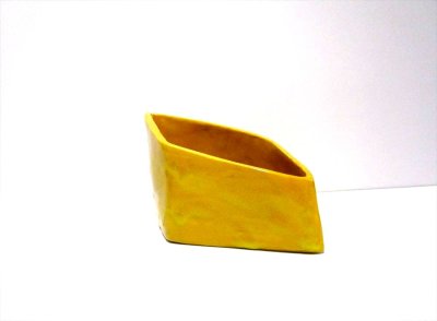 画像8: 手造り　黄色変形菱型花器　T-３０－３８