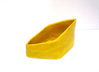 画像7: 手造り　黄色変形菱型花器　T-３０－３８