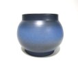 画像3: 一品作　手造り藍色８.５号丸壺型花器　T-３０－４６
