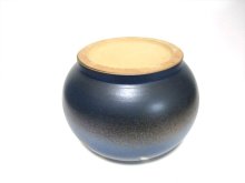 他の写真3: 一品作　手造り藍色９号丸壺型花器　T-３０－４５