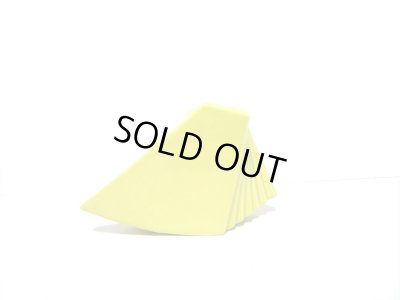 画像5: 黄色扇型小品花器　T-３１-３