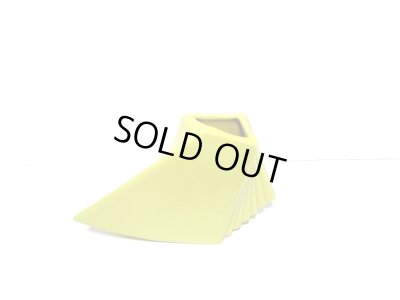 画像6: 黄色扇型小品花器　T-３１-３