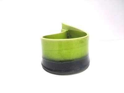 画像6: 手造り １１号萌黄色 角ウエーブ合わせ花器　T-３１-１５ 