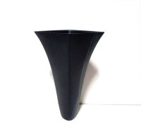 黒７号菱型立華花器　T-３１－３３
