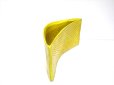 画像4: 特-６２５　手造り黄色変形角型合わせ花器