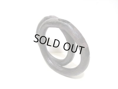 画像3: 手造り こげ茶色二連リング花器 （一点限り） T-０２-７