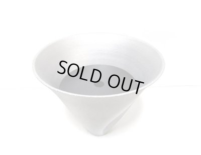 画像8: 特-７１７　アルミ合金花器 息吹 銀梨色（一点限り）