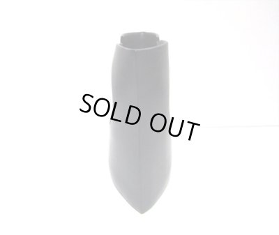 画像6: 特-６５７　手造り艶消し黒丸窓変形花器