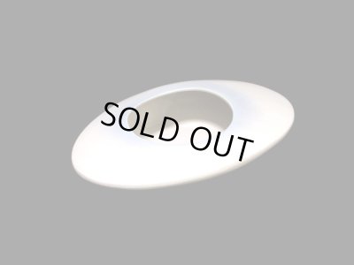 画像5: 白色楕円型縦横兼用花器　T-０３-１