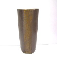 特-１８２　手作りベージュひねり花器