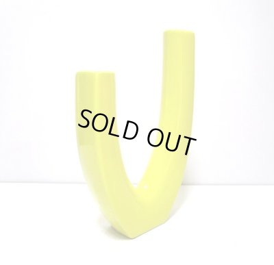 画像4: 特-７２１　黄色 変型U字花器 （少難あり）