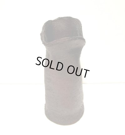 画像8: 特-７３４　手造り黒イブシひねり変形花器