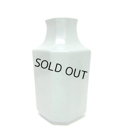 画像8: 特-５９１　青磁色正角角切花瓶