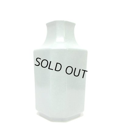 画像5: 特-５９１　青磁色正角角切花瓶