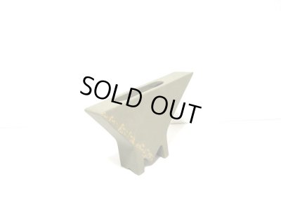 画像7: 手造り ウグイス色６.５号逆三角形足付花器　T-０６-０８