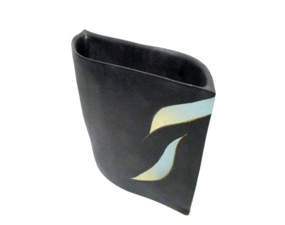 画像4: 手造り 黒１0号大型角型ウエーブ花器　T-０６-２３