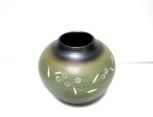 他の写真1: 特-７７３　モスグリーン７.５号丸彫入花瓶