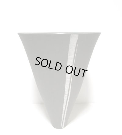 画像13: 一品作　グレイ８.５号丸大型生花・立華長鉢　T-０７－５３