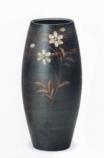 画像1: 黒化粧花彫花入　１０号　B013-03