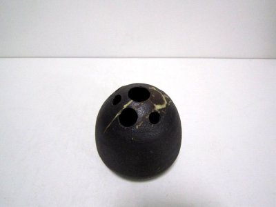 画像1: 特-２０１　手造り烏泥小丸ボール型花器
