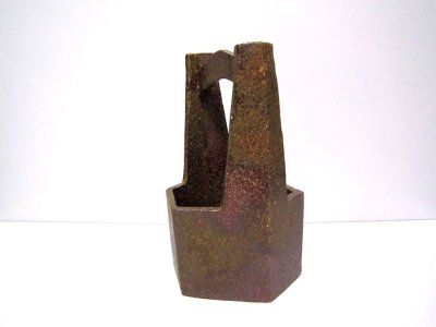 画像1: 焼締六角手桶花器　T-２５－１４