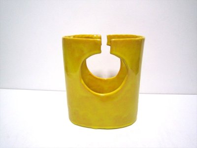 画像1: 手作り　角型丸窓花器黄色　T-２５-７１